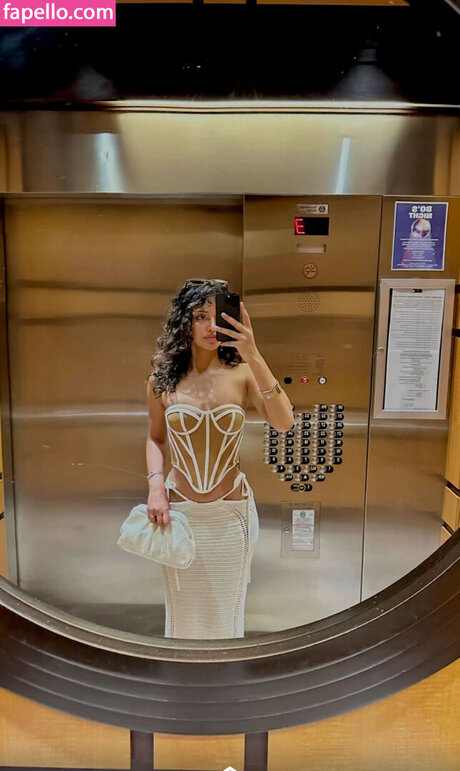 ukraine teen onlyfans pornographic pics