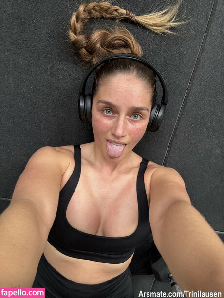 Trinilausen pornstar hot pictures