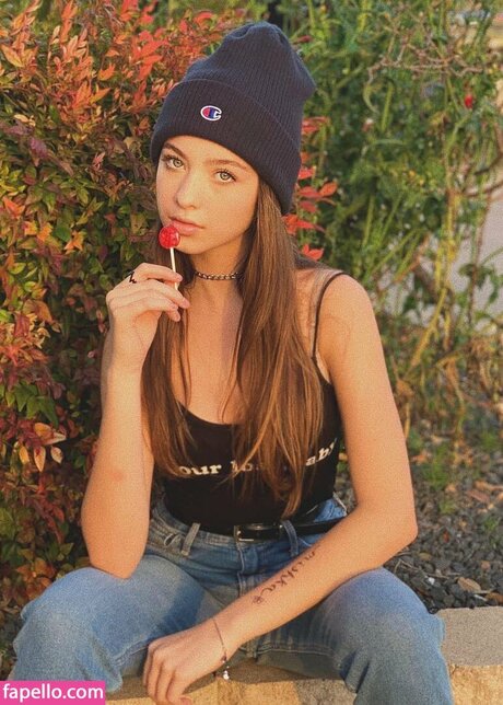 Karol Silva best actress pics