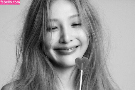 Park Soo young perfect model photo