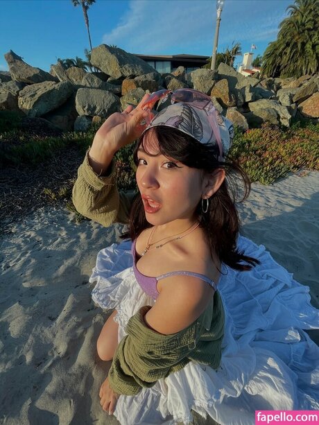 Kariwahh hot model picture