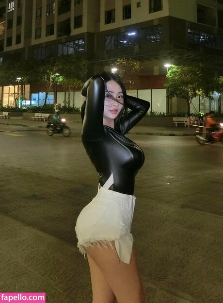 mommy onlyfans hot naked pictures