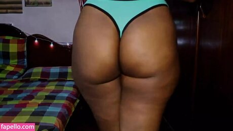 AutumnRene sexy model pic