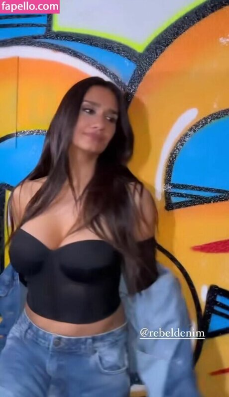 Momi Giardina model xxx archive