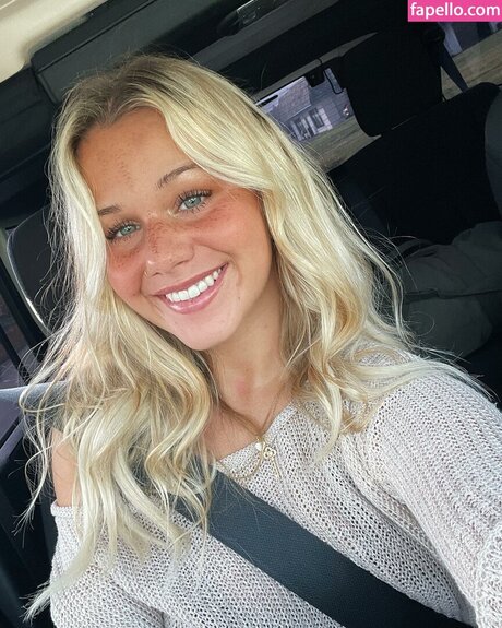 Lydia Feiler pornstar adult img