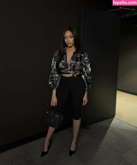 Jodie Woods model free images