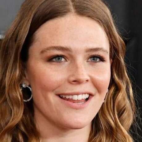 Maggie Rogers pornographic model gallery