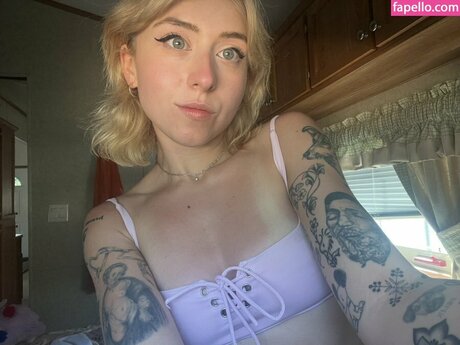 blowbang onlyfans beautiful naked picture