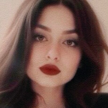 LolaPinky erotic actress pic