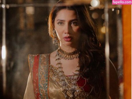 Mahira Khan top pornstar photos