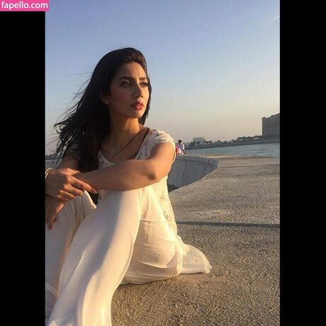 Mahira Khan porn model galleries