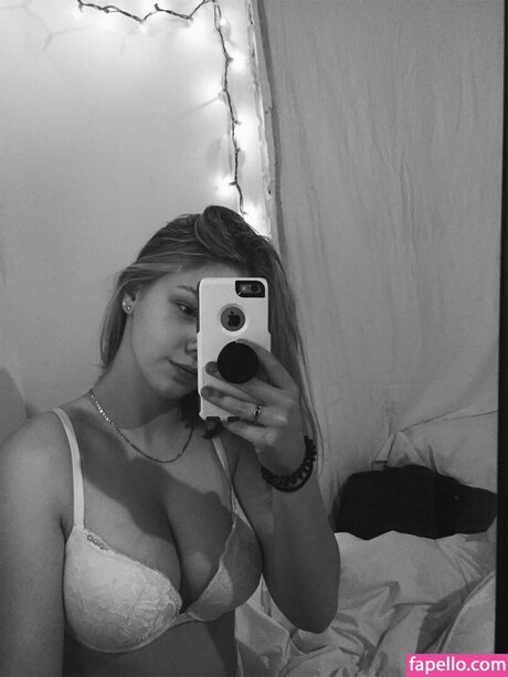 alexisfogartyy sex pornstar gallery