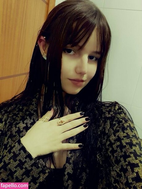 nameluaa pornstar perfect photo