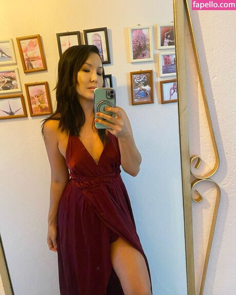 renathashen star adult photos