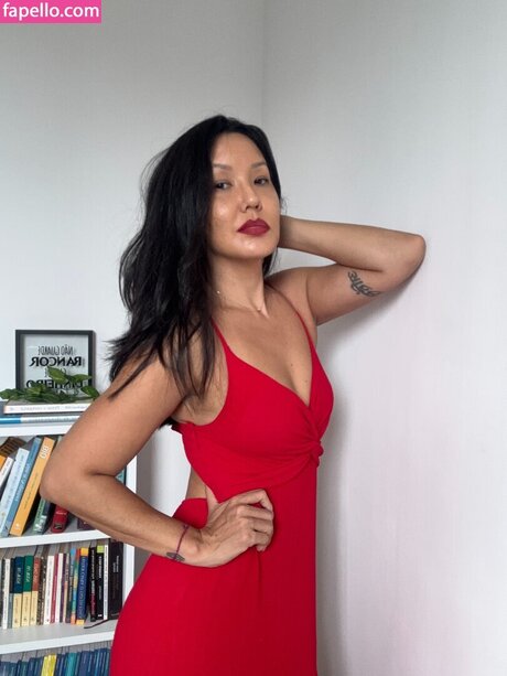 renathashen pornstar naked pics