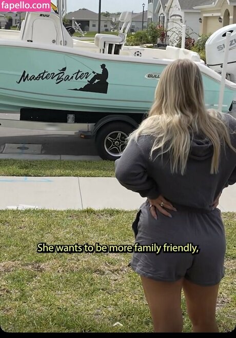 Cayla Vanderbaan model adult picture