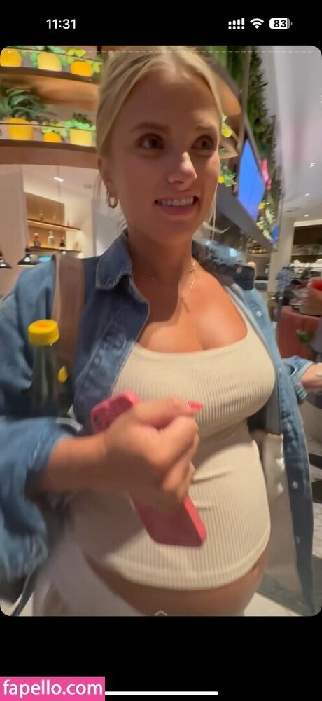 Cayla Vanderbaan sex actress img