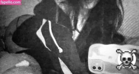 Xailaca model naked photo