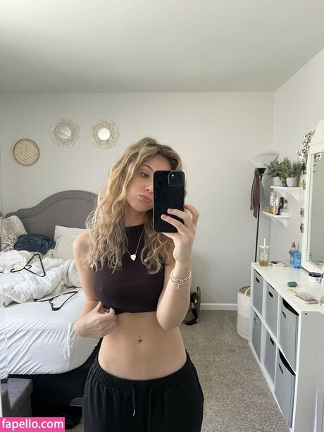 chubby latina onlyfans free xxx photo