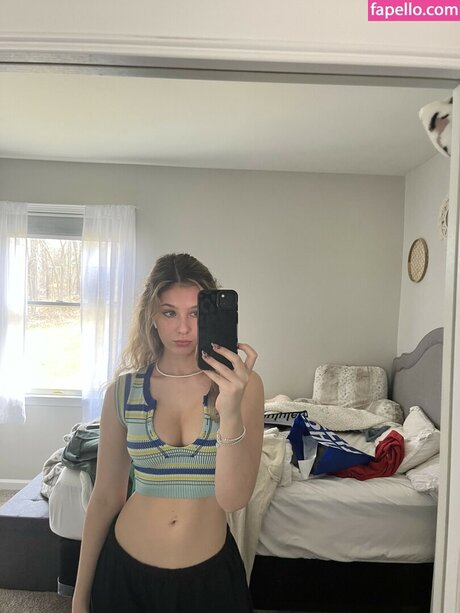 mirror selfie onlyfans best pics