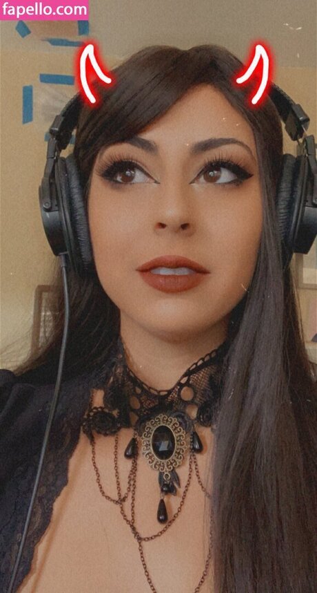 Veronica Gallardo exclusive star galleries