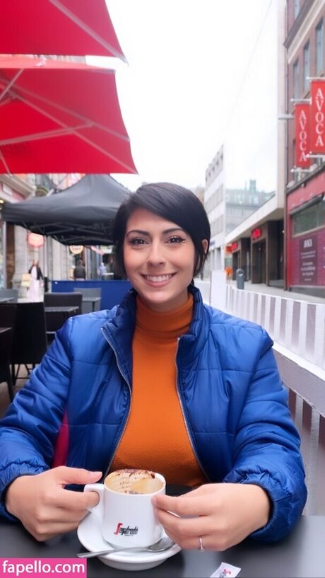 Veronica Gallardo naked pornstar photos