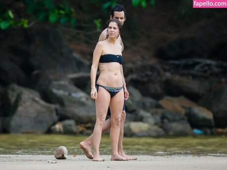 Kristen Wiig pornstar best picture