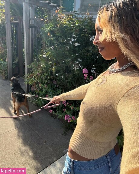 Spellling nudes pornstar pictures