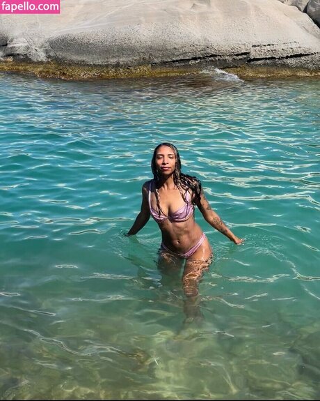 Spellling erotic pornstar gallery