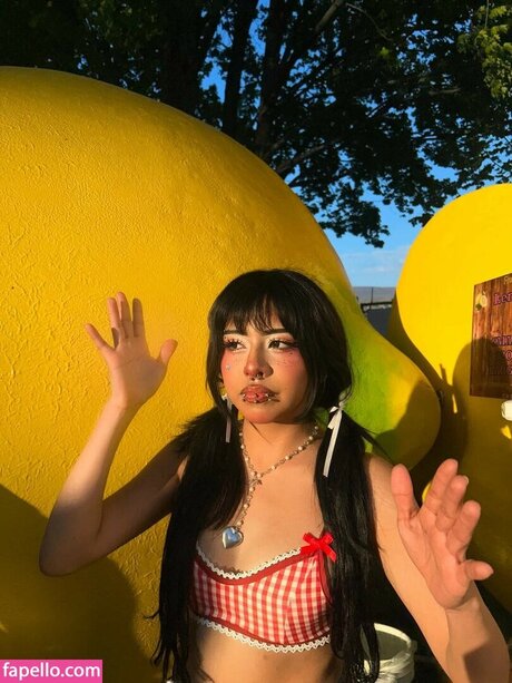 bunneicutei nice pornstar image