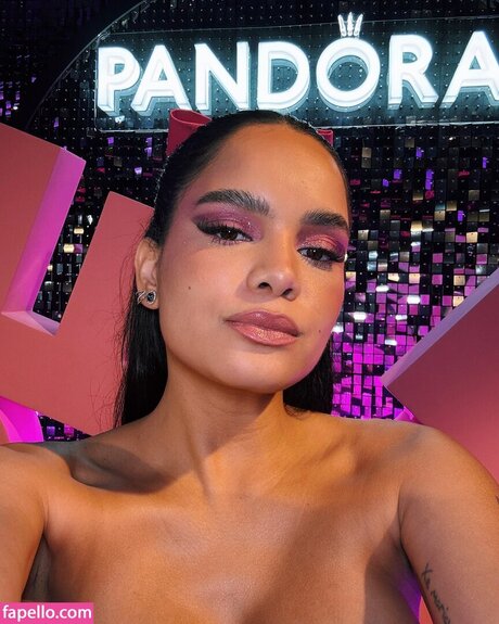 Carol Macedo erotic star picture