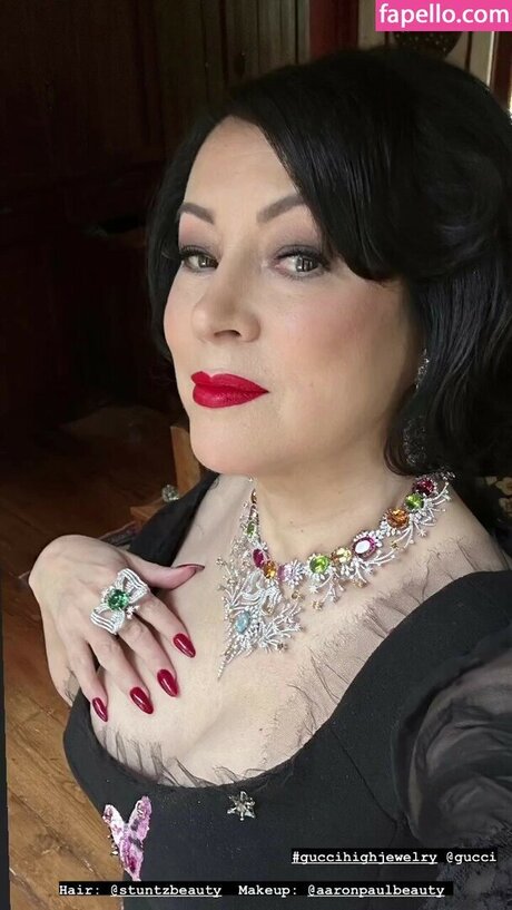 Jennifer Tilly star pretty image