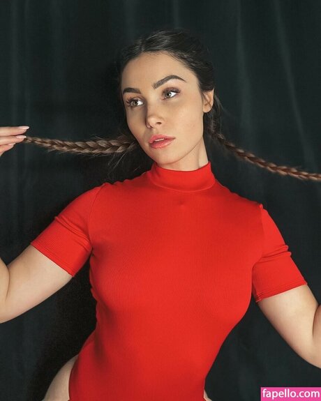 Tslanaxoxo model hd img