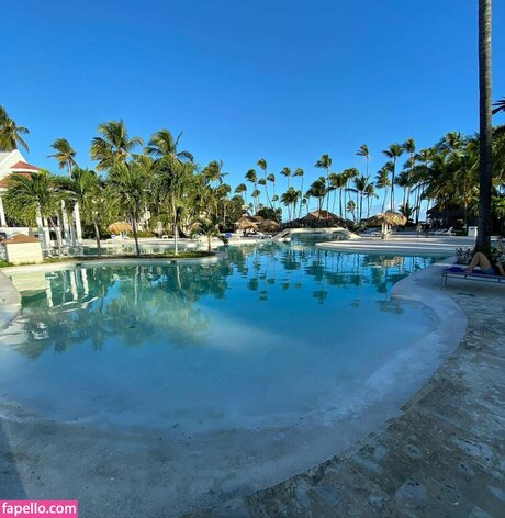 Tslanaxoxo model sex picture