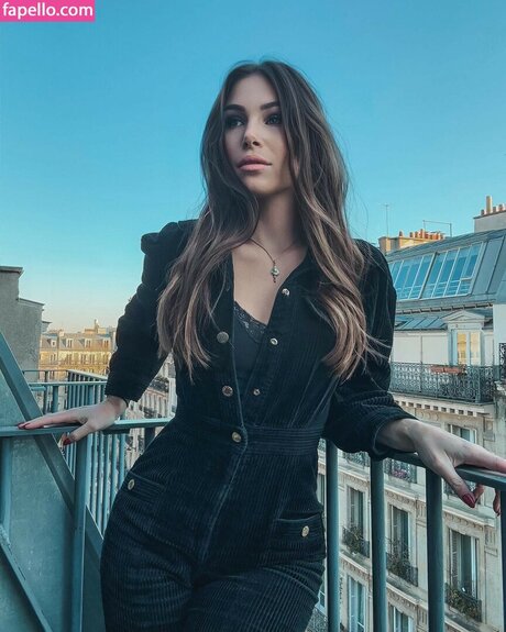 Tslanaxoxo erotic pornstar gallery