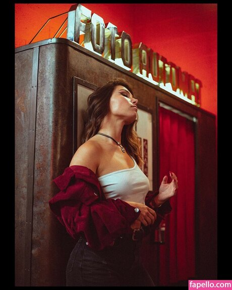 Tslanaxoxo naked pornstar images