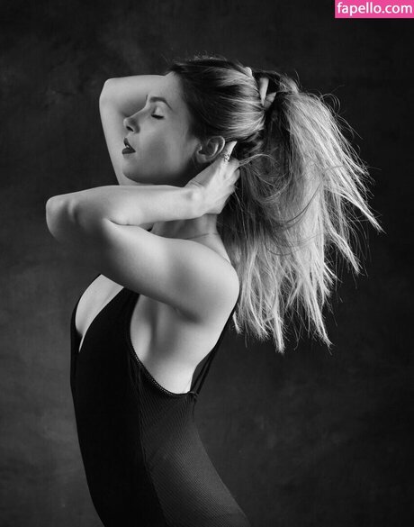 Tslanaxoxo star nudes galleries