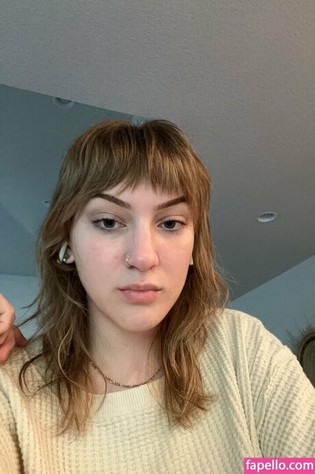 atrophicbtrfly beautiful pornstar img