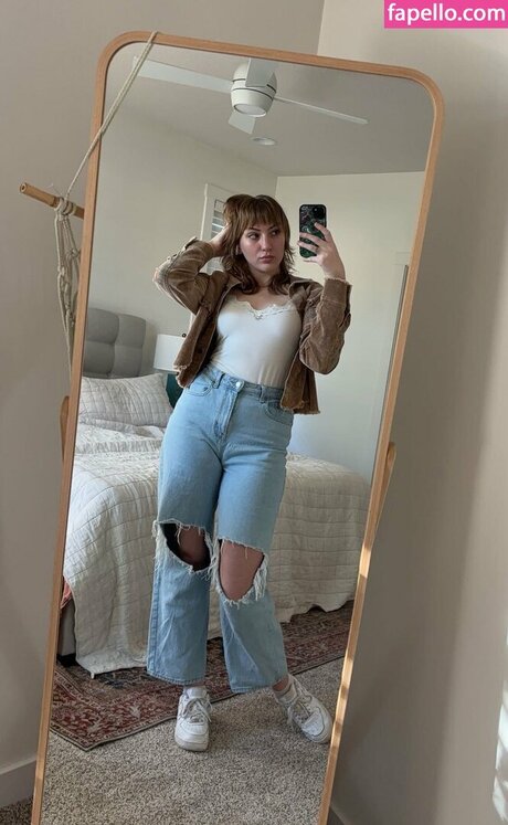 atrophicbtrfly star nude pic