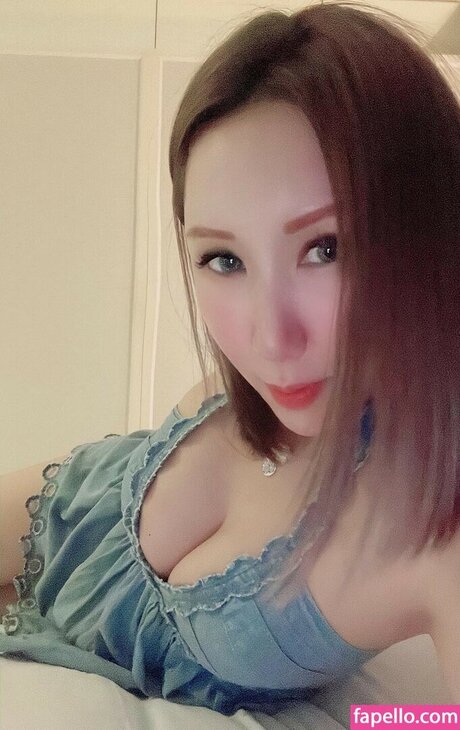 Asian Milfs star exclusive pics