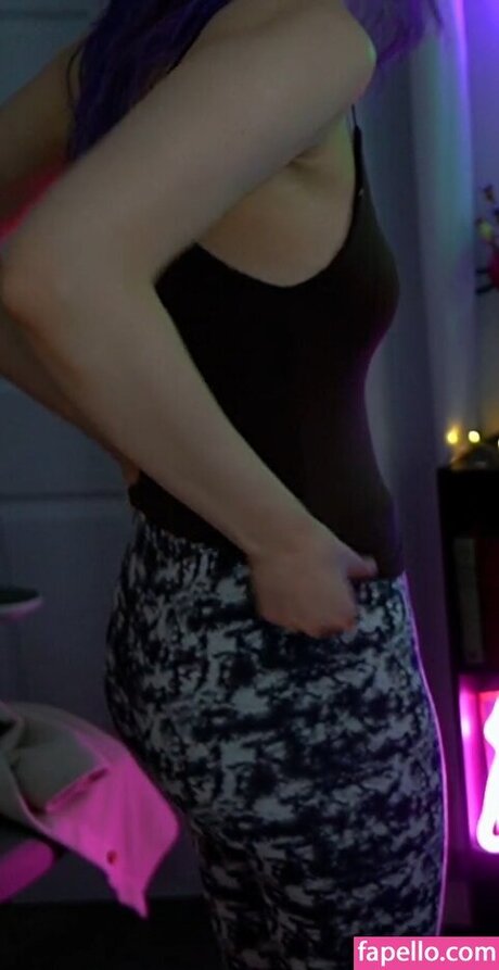 shemale cum in mouth onlyfans free nude images