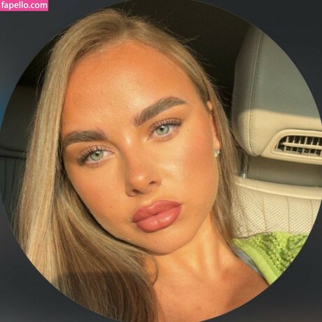 Kellise Caddis star pornographic pic