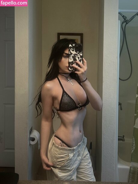 Emma Norton free actress gallery