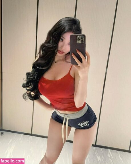 Mimi 1 1 Mimi 1 2 model beautiful pictures