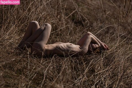 _agata kristi model beautiful photo