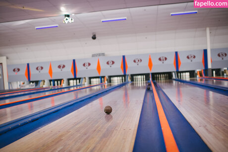 Heather Bowling star pics