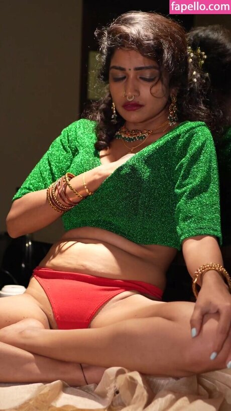 Lavanya Manickam star hd photo