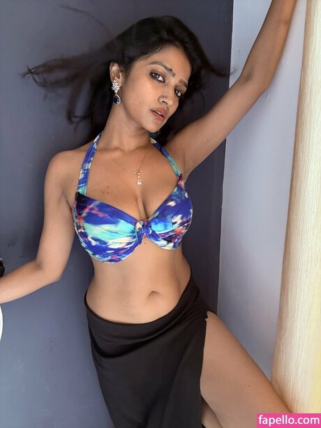 Lavanya Manickam model nude photos