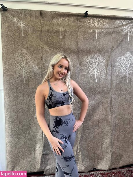 Lexi Booker xxx model gallery