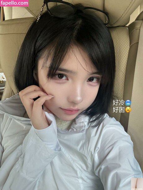 pretty pussy onlyfans free nude pic